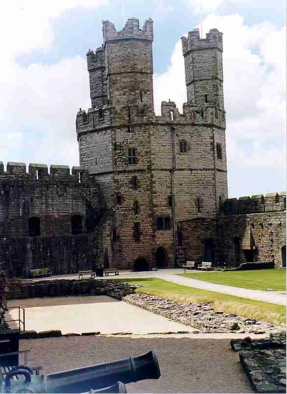 wales1.jpg (37241 bytes)